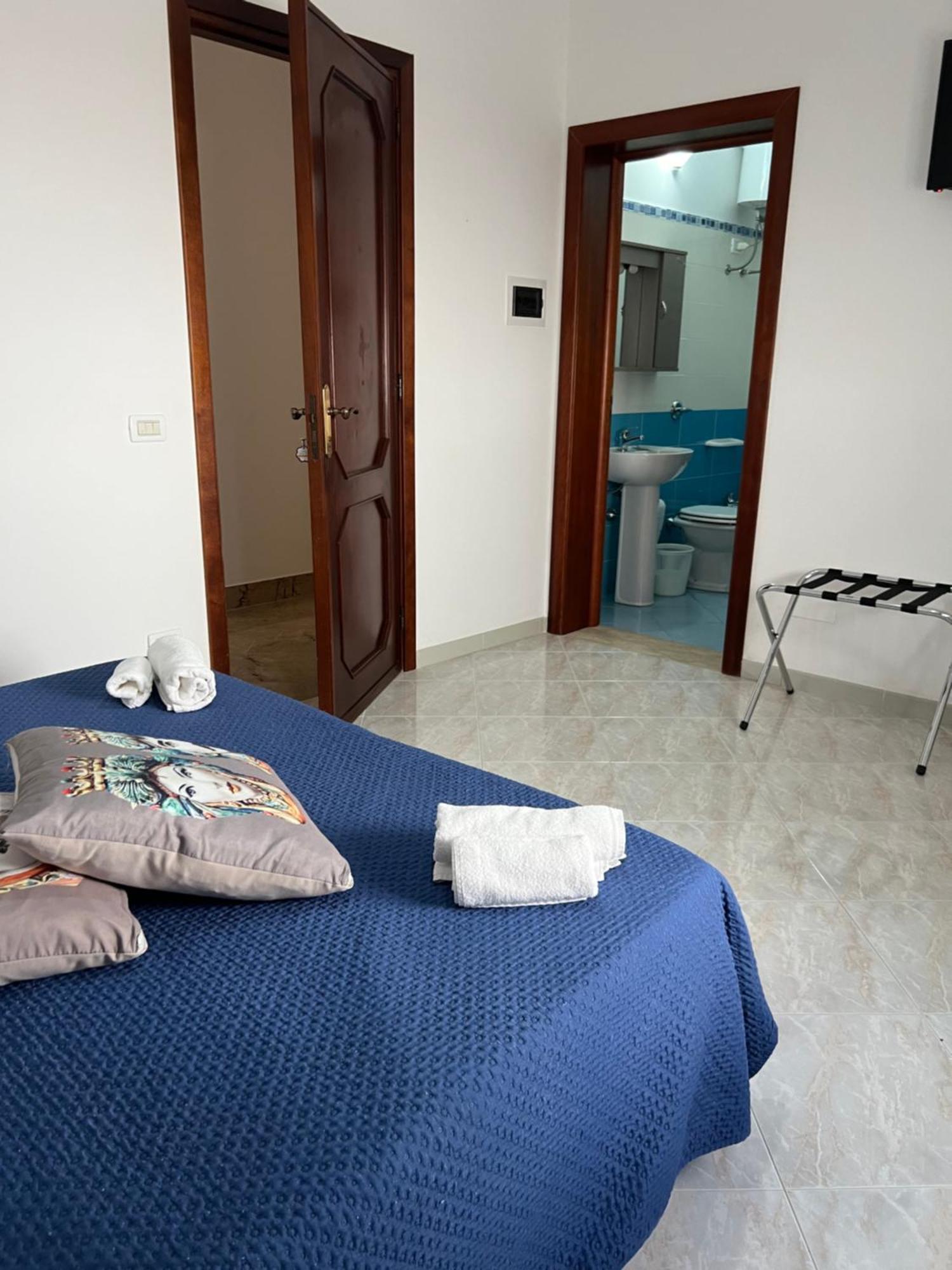 קסטלוצו Villa Dolce Vita Rooms מראה חיצוני תמונה