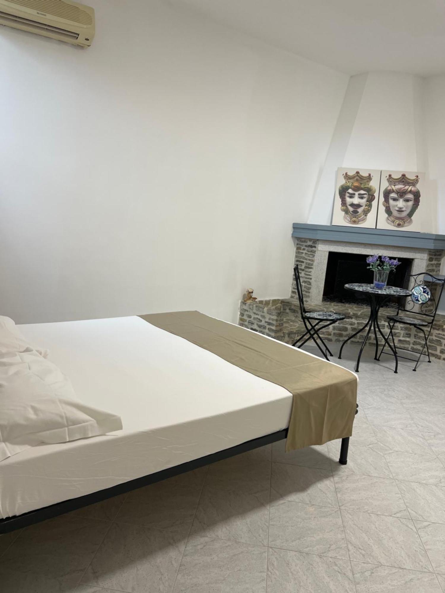 קסטלוצו Villa Dolce Vita Rooms מראה חיצוני תמונה